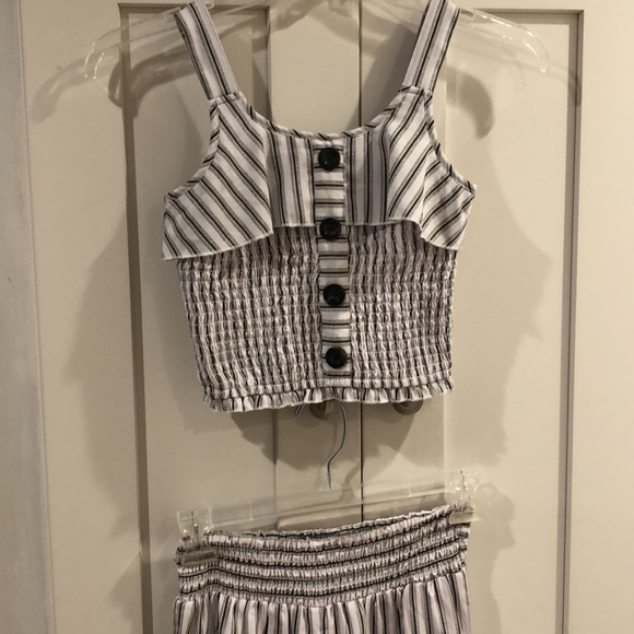 Jumpsuit and pants set - Picture 9 of 15